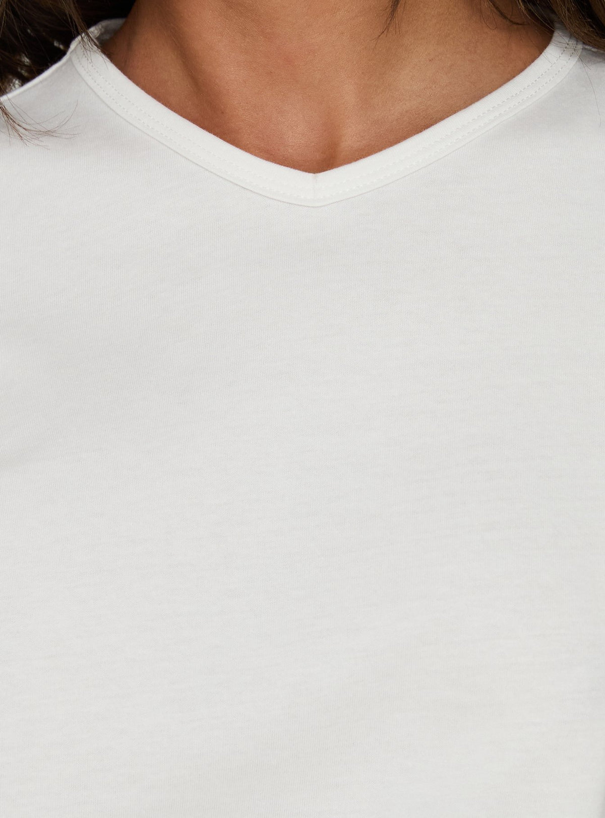 Dealia High V Boxy Tee White