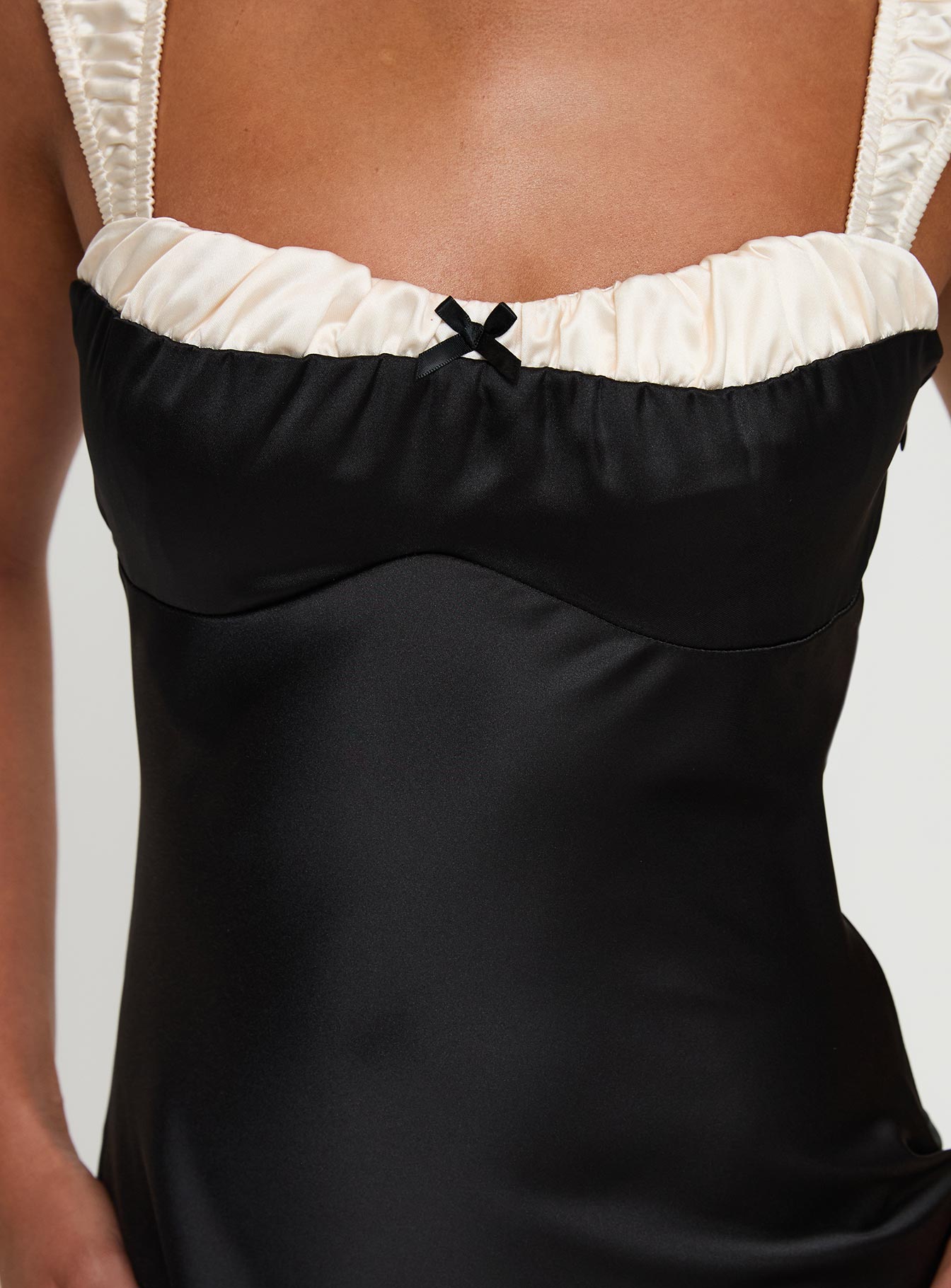 emmert maxi dress black Emmert Maxi Dress | Black | Womens