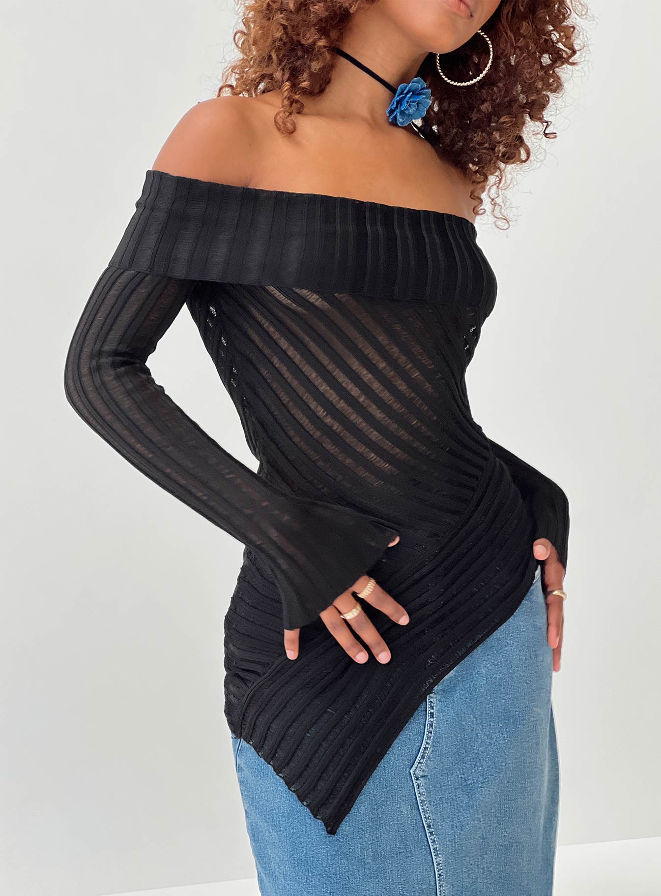 Cloud Sweater Black Princess Polly  Cropped 