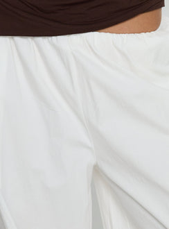Lunea Concealed Waistband Pants White Petite