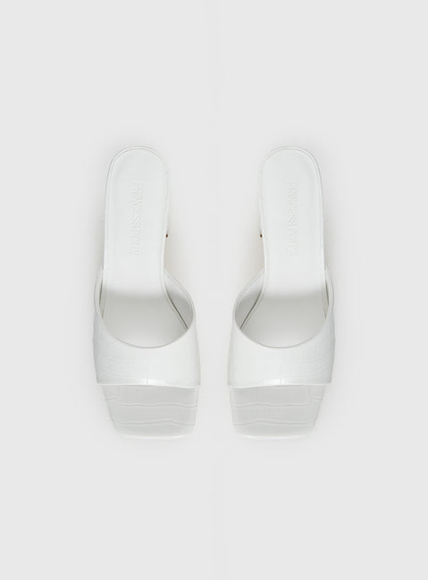 Sunset Boulevard Heels White