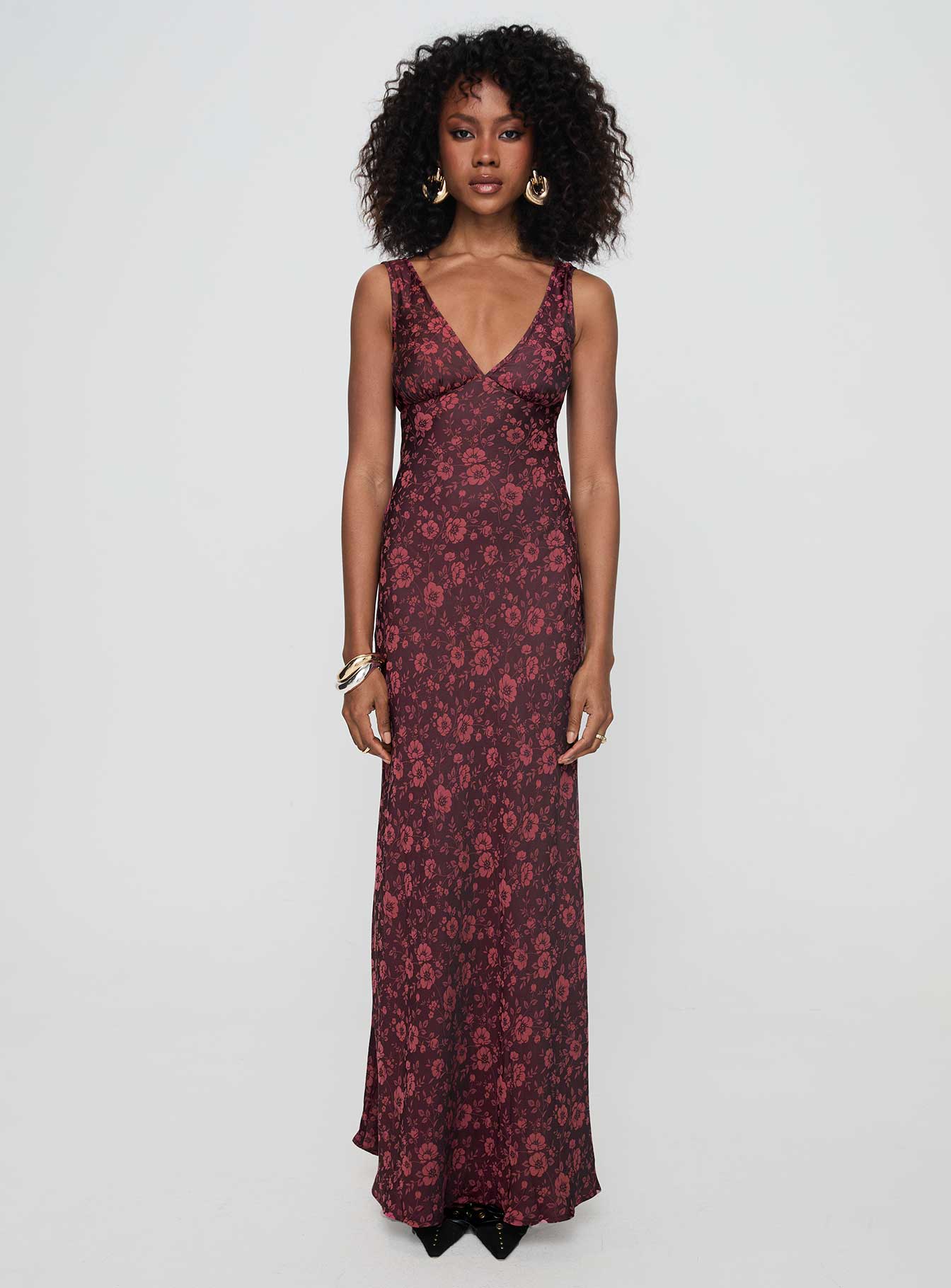 side view of model wearing Princess Polly Nell Jacquard Maxi Dress Burgundy V-Neck 