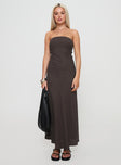 front view of model wearing Princess Polly Yahir Strapless Maxi Dress Brown Straight Neck 