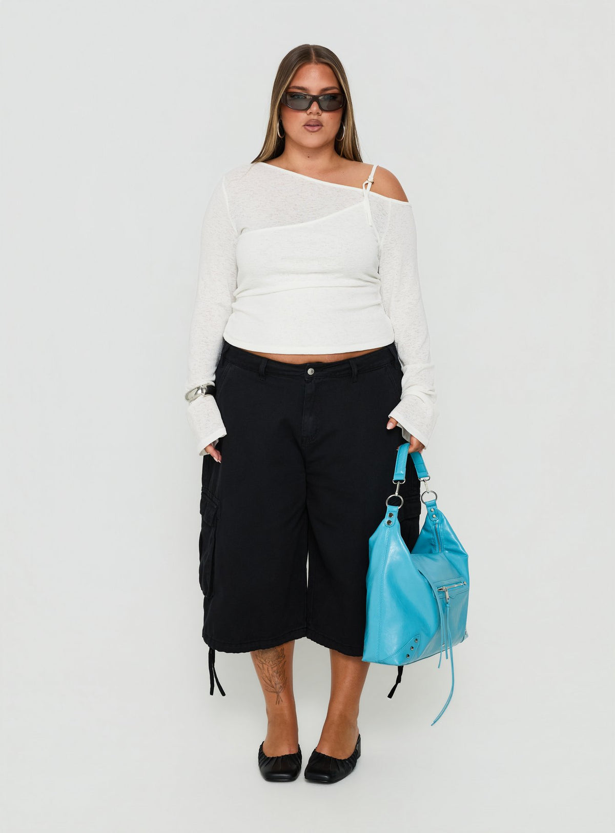 Hudsen Longline Cargo Shorts Washed Black Curve