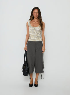 Relaxer 3/4 Cargo Pants Charcoal