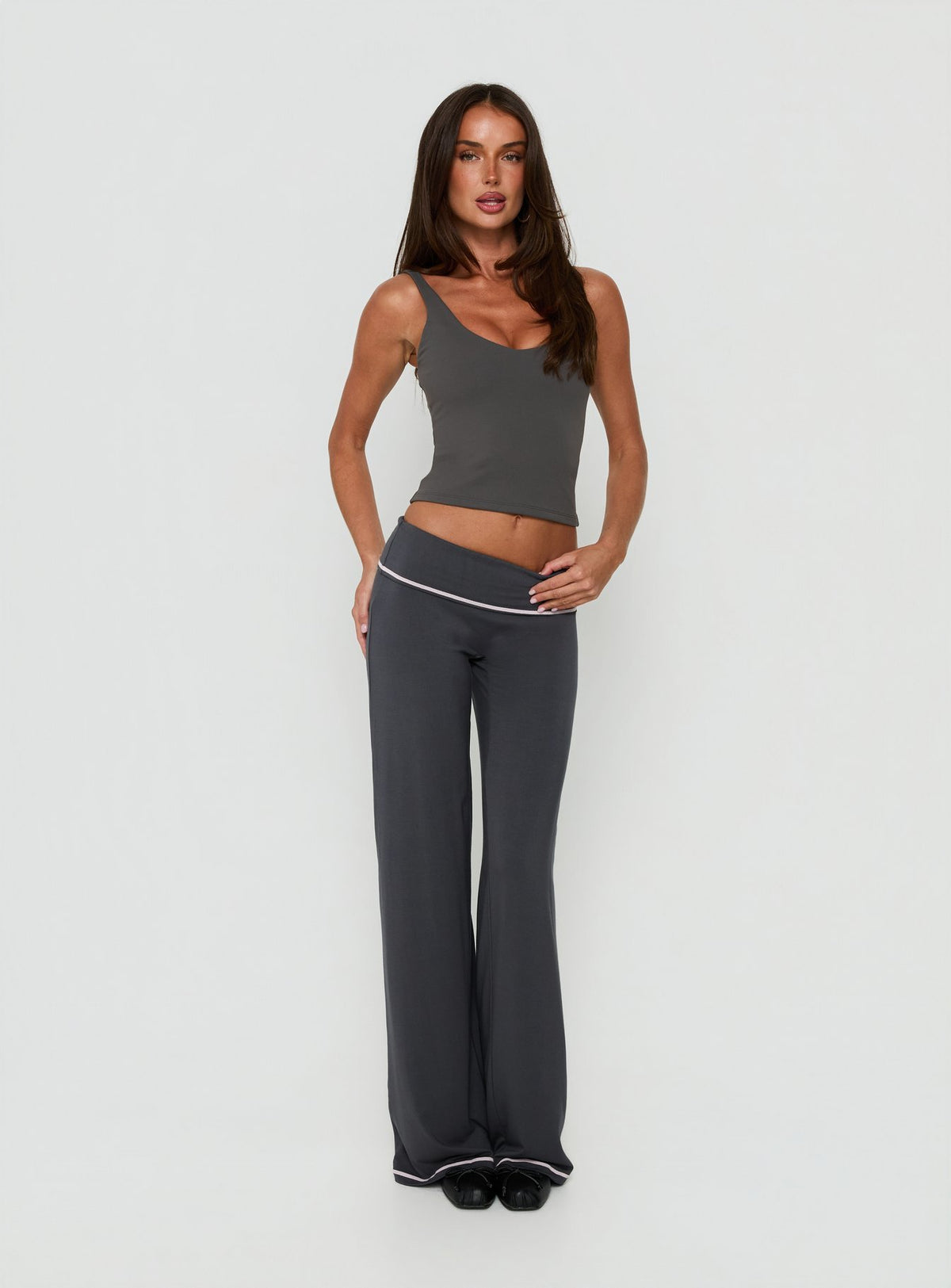 Daily Define V Neck Tank Top Charcoal