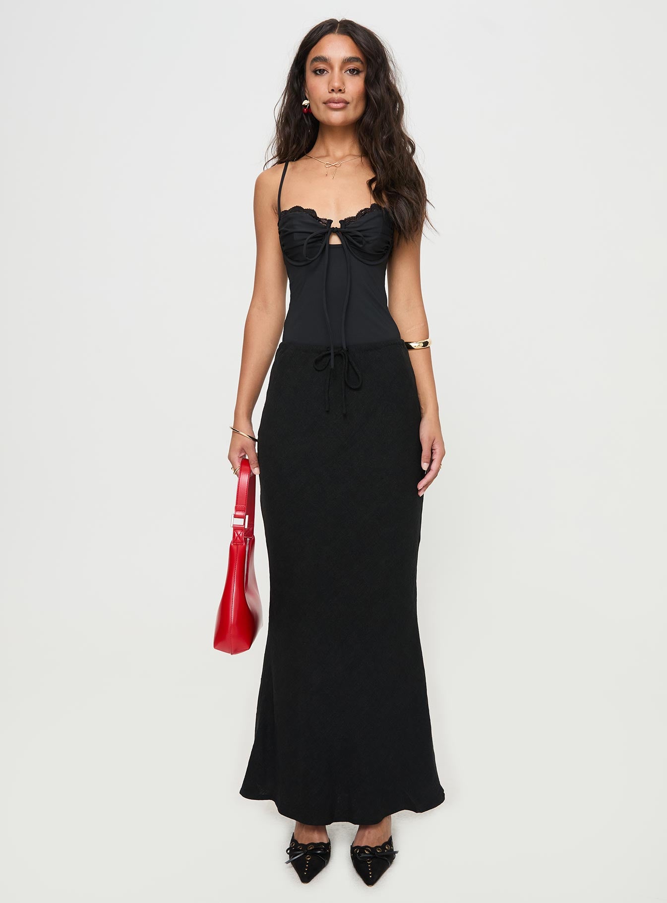 side view of model wearing Princess Polly Monument Bodysuit Black Sleeveless Sweetheart 