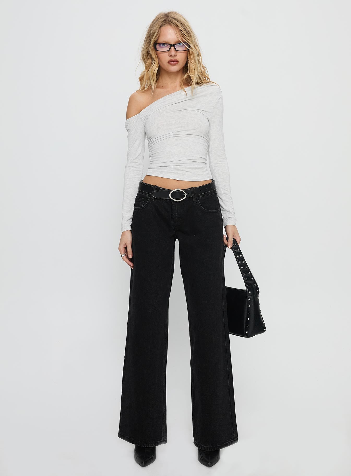 Ellanor Low Rise Straight Leg Jean Washed Black