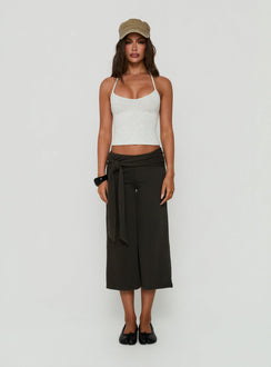 Allena Gaucho Tie Detail Shorts Slate