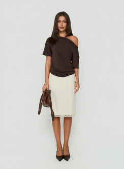 Wildlands Off Shoulder Tee Chocolate
