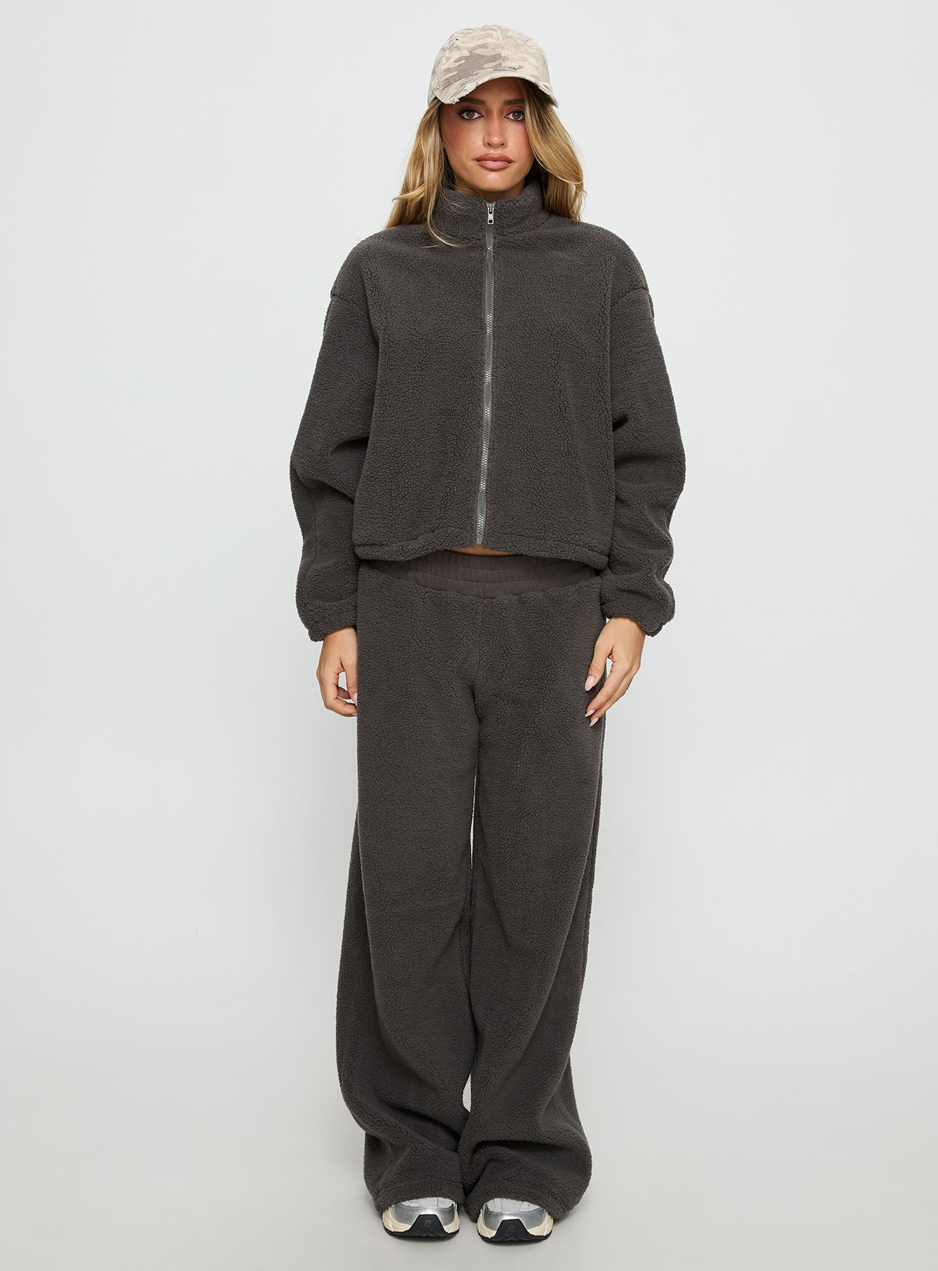 Siberia Fleece Zip Up Jumper Charcoal | Princess Polly