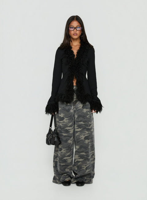 Brynlie Faux Fur Trim Boxy Cardigan Black