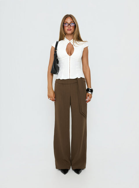 Yalanda Cut Out Collared Top White