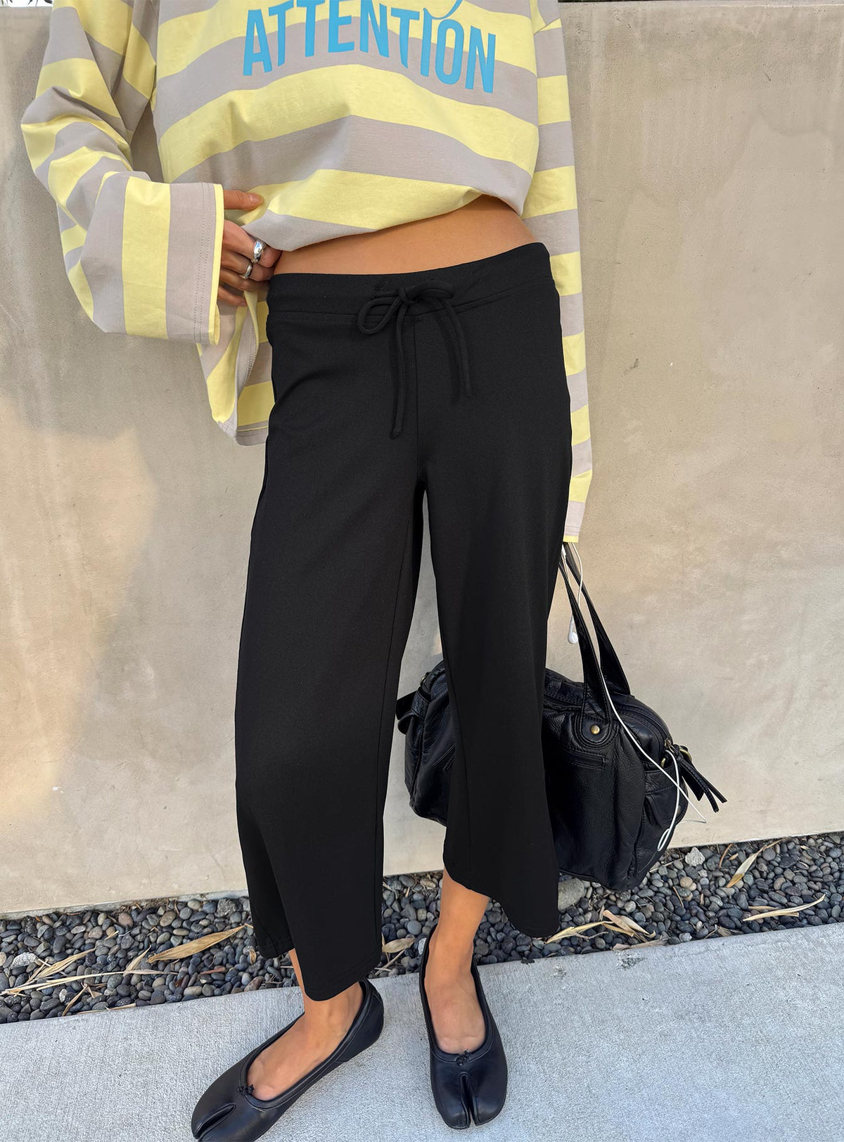 Kallora Low Rise Wide Leg Capris Black