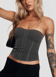 Strapless top with invisible zip fastening Good stretch, unlined 