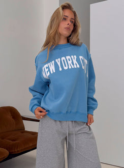 Featuring the When In New York City Oversized Jumper Blue womens jumper with long fit on-body Princess Polly