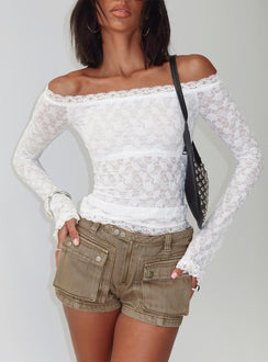 front view of model wearing Princess Polly Mochapella Off The Shoulder Top White Full Sleeves straight 