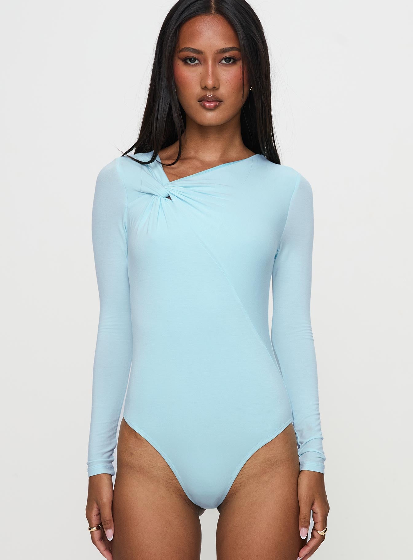 front view of model wearing Princess Polly Glorious Look Twist Detail Bodysuit Blue Full Sleeves 