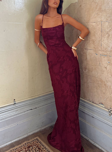 burgundy dress with gloves Fitted Burgundy Velvet Homecoming Dress with Feathered Gloves – FancyVestido main image 1