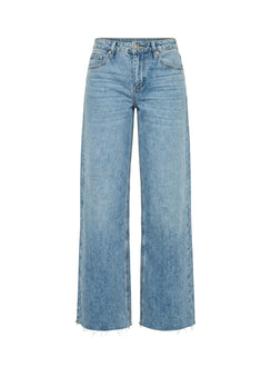 Showcasing the Darla Low Rise Straight Leg Jean in Vintage Light Blue as womens jeans with low-rise detail Princess Polly