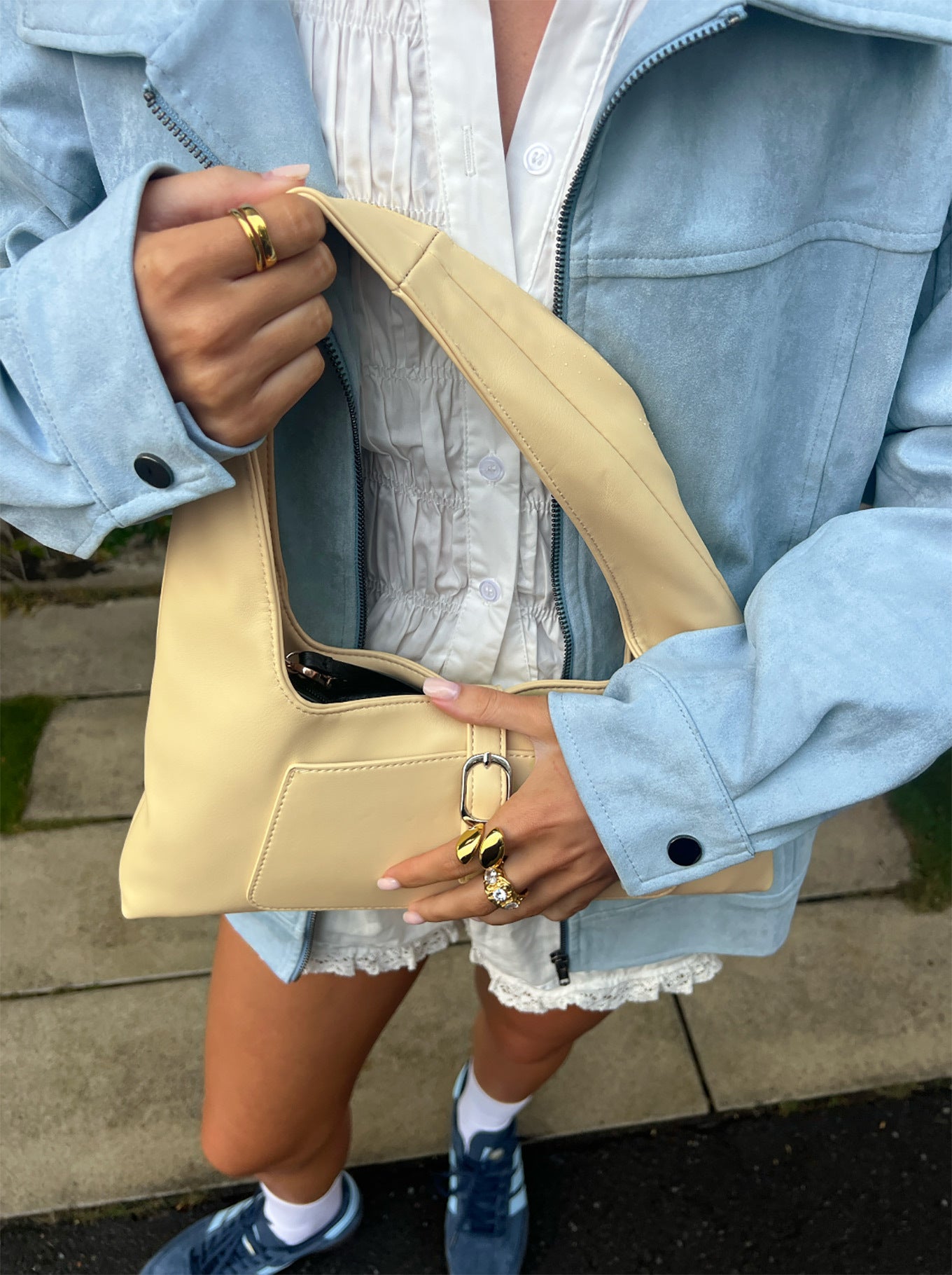 Who Told You Shoulder Bag Butter