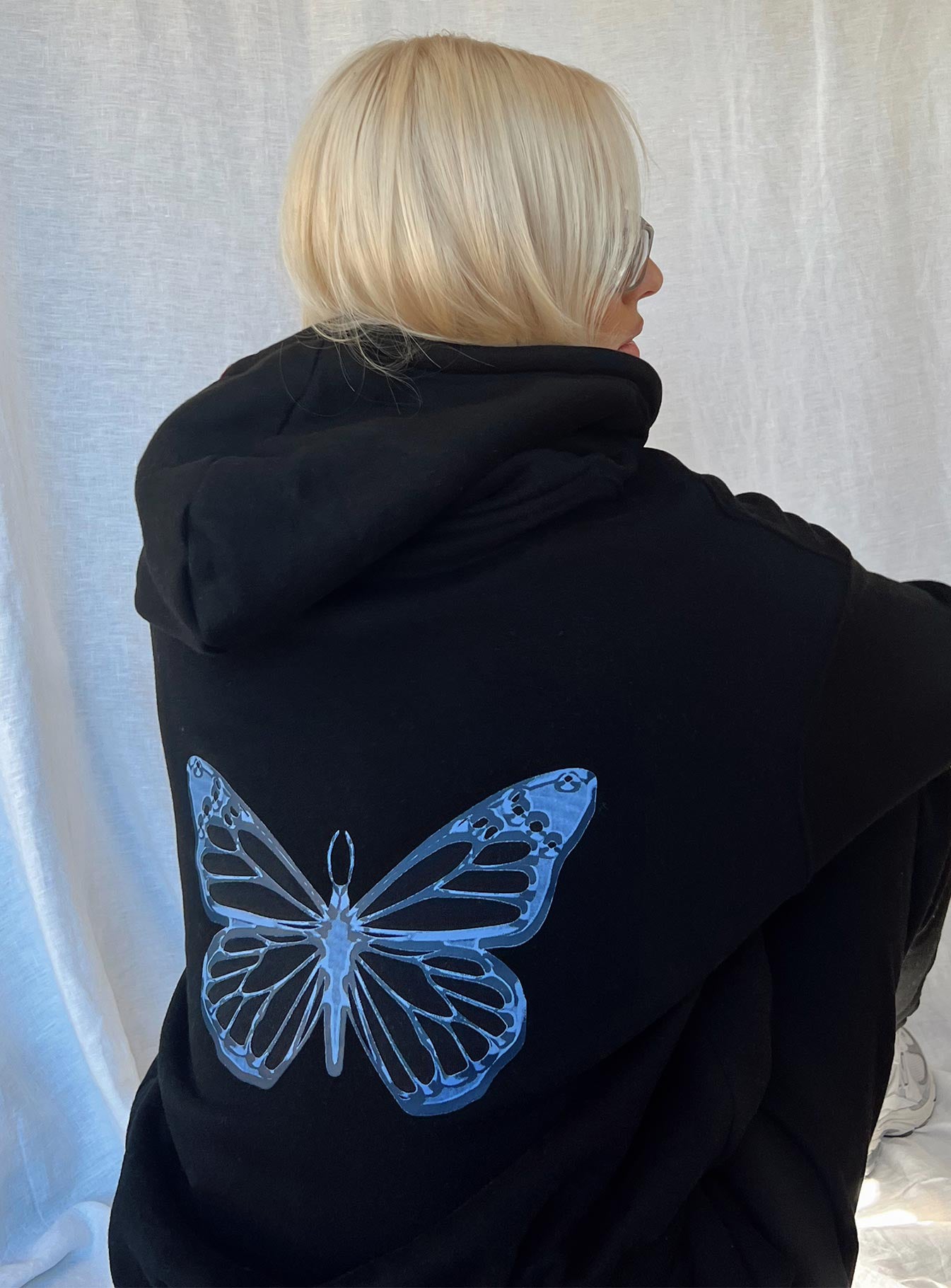 Hoodie best sale with butterfly