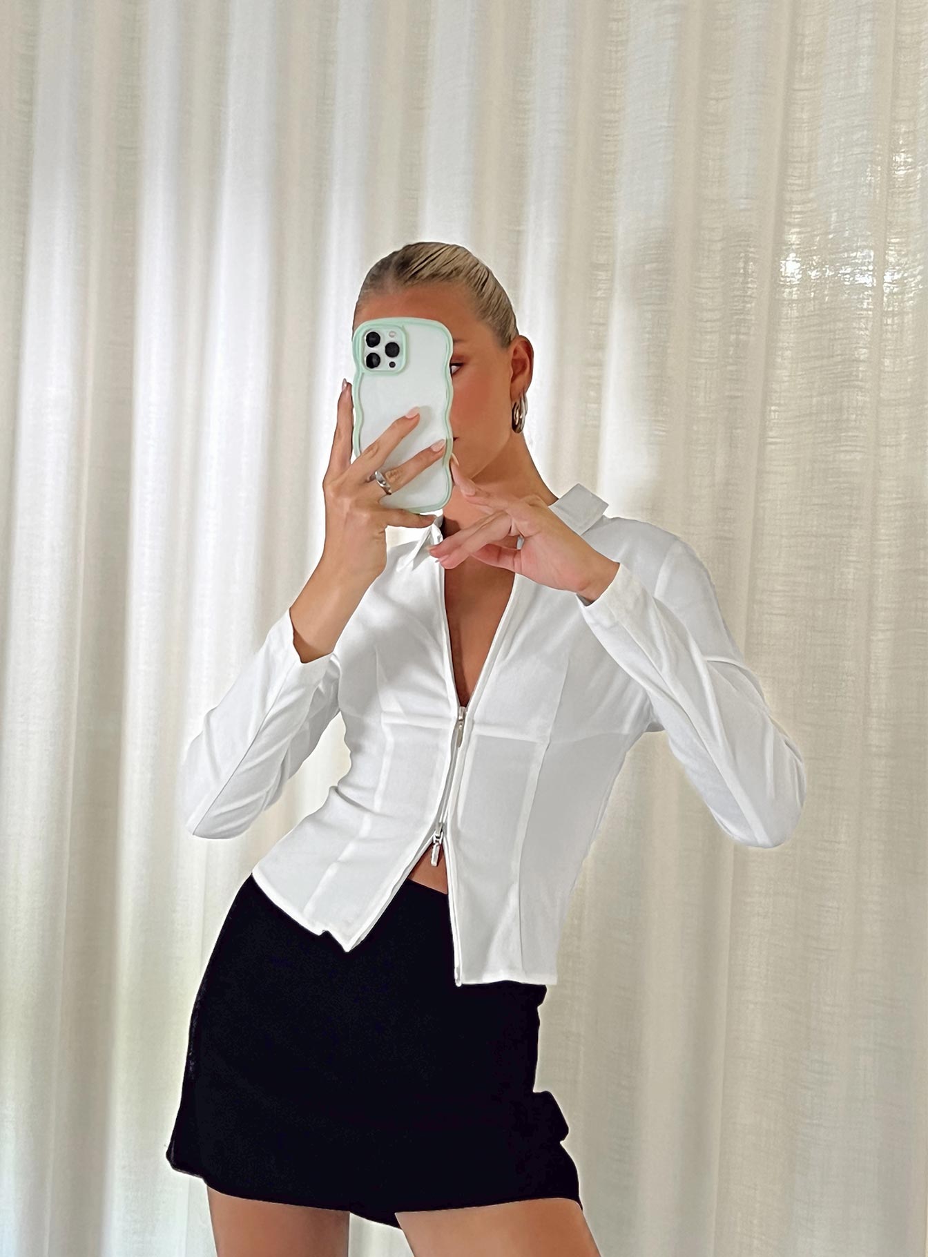 product Princess Polly Full Sleeves V-Neck  Dansie Top White