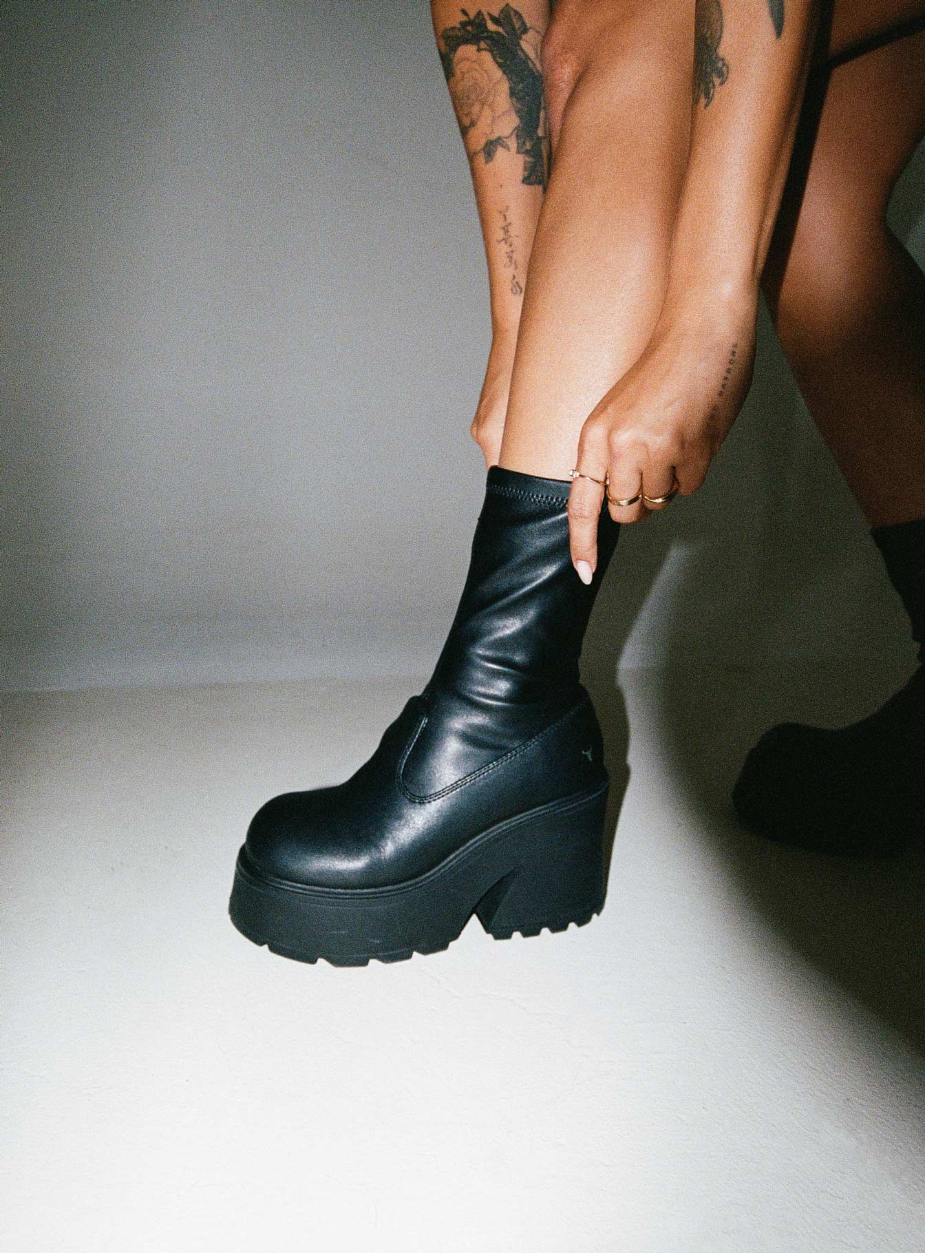 Windsor smith low hot sale biker boots