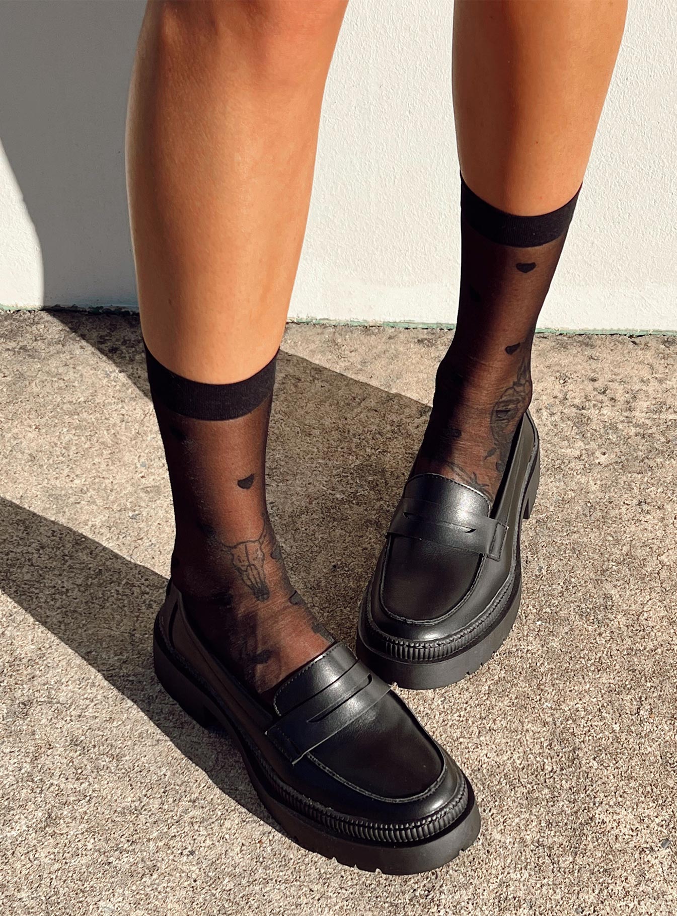 Stocking socks 100% nylon Sheer mesh material Delicate material - wear with care  Heart print  Knee high  Good stretch  OSFM