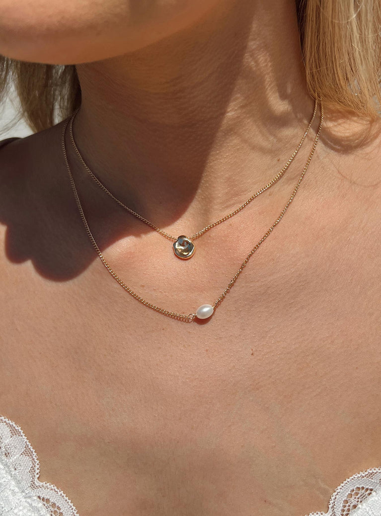 Necklaces Pack of two Fixed design - These can not be worn separately Dainty gold chain Drop charm Pearl detail Lobster clasp fastening