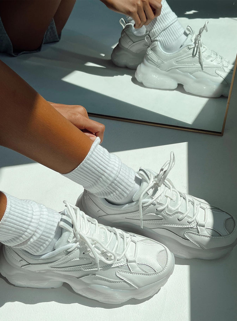 Erika Sneakers White