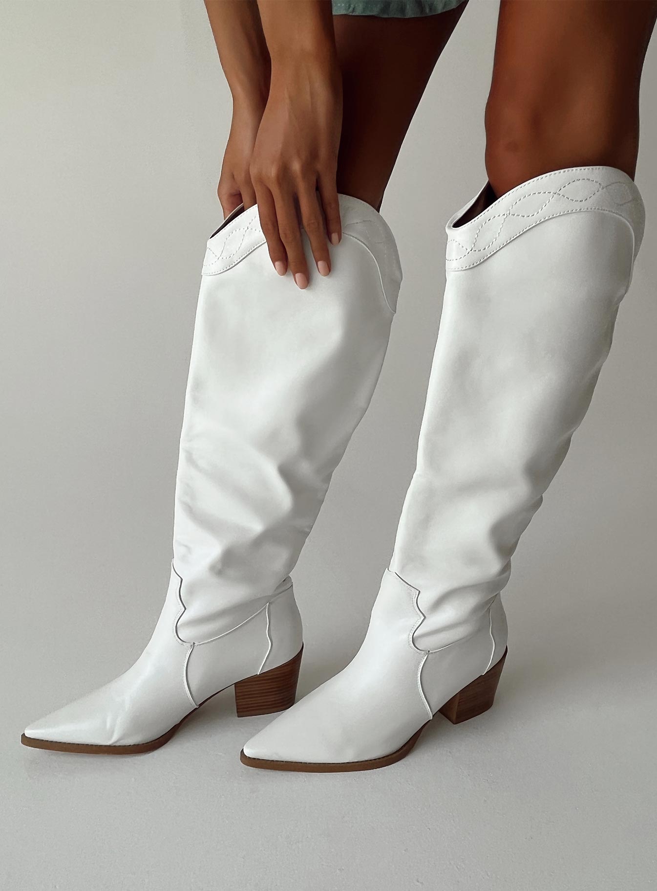 Princess polly sale white boots