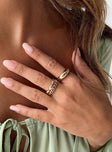 Rings Pack of three  Gold toned Lightweight