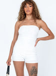 Strapless romper Soft knit material  Diagonal stitching  Strapless design  Inner silicone strip at bust  Invisible zip fastening at side 