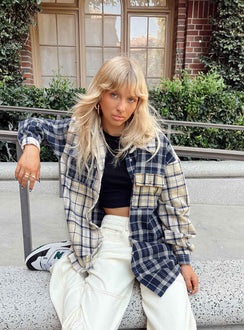 Oversized shirt Check print Button front fastening Twin chest pockets Single button on cuffs Drop shoulder