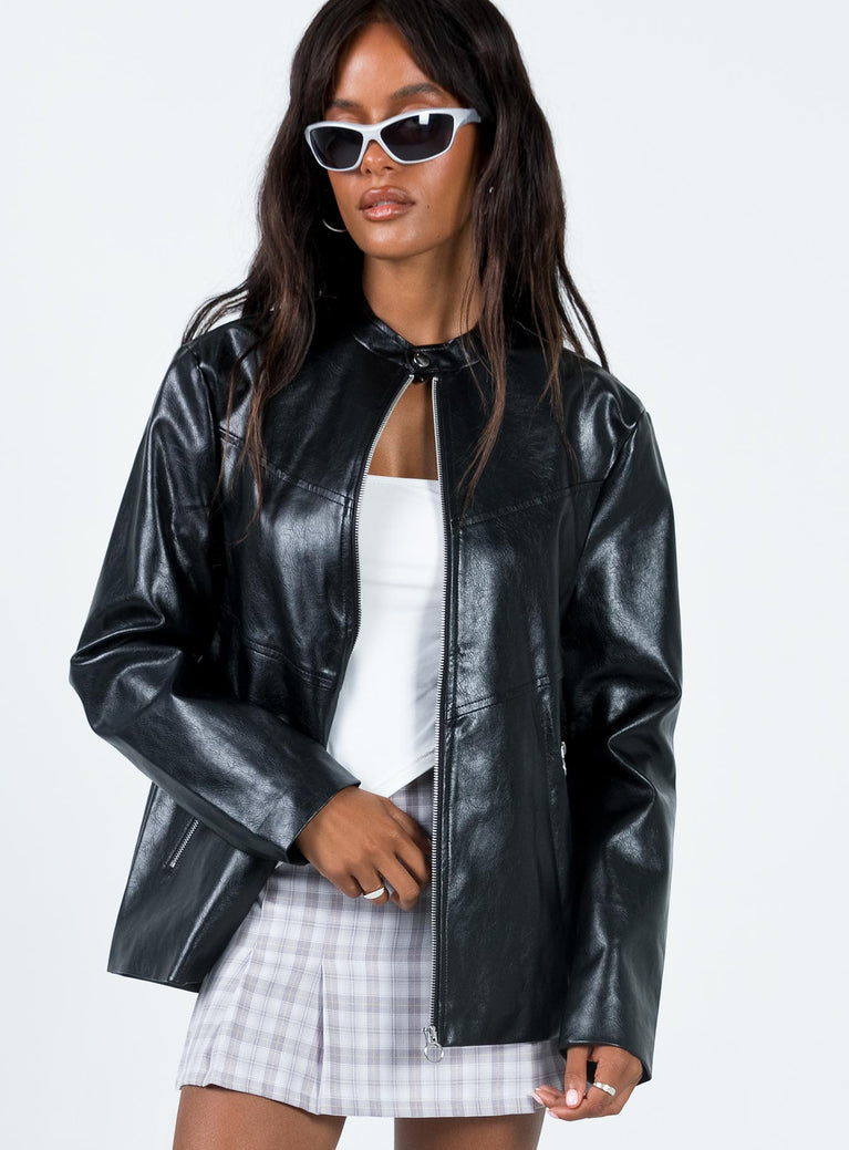 Oversized jacket Faux leather material Crew neck with button fastening Front zip fastening Twin front pockets with zip fastening Silver-toned hardware