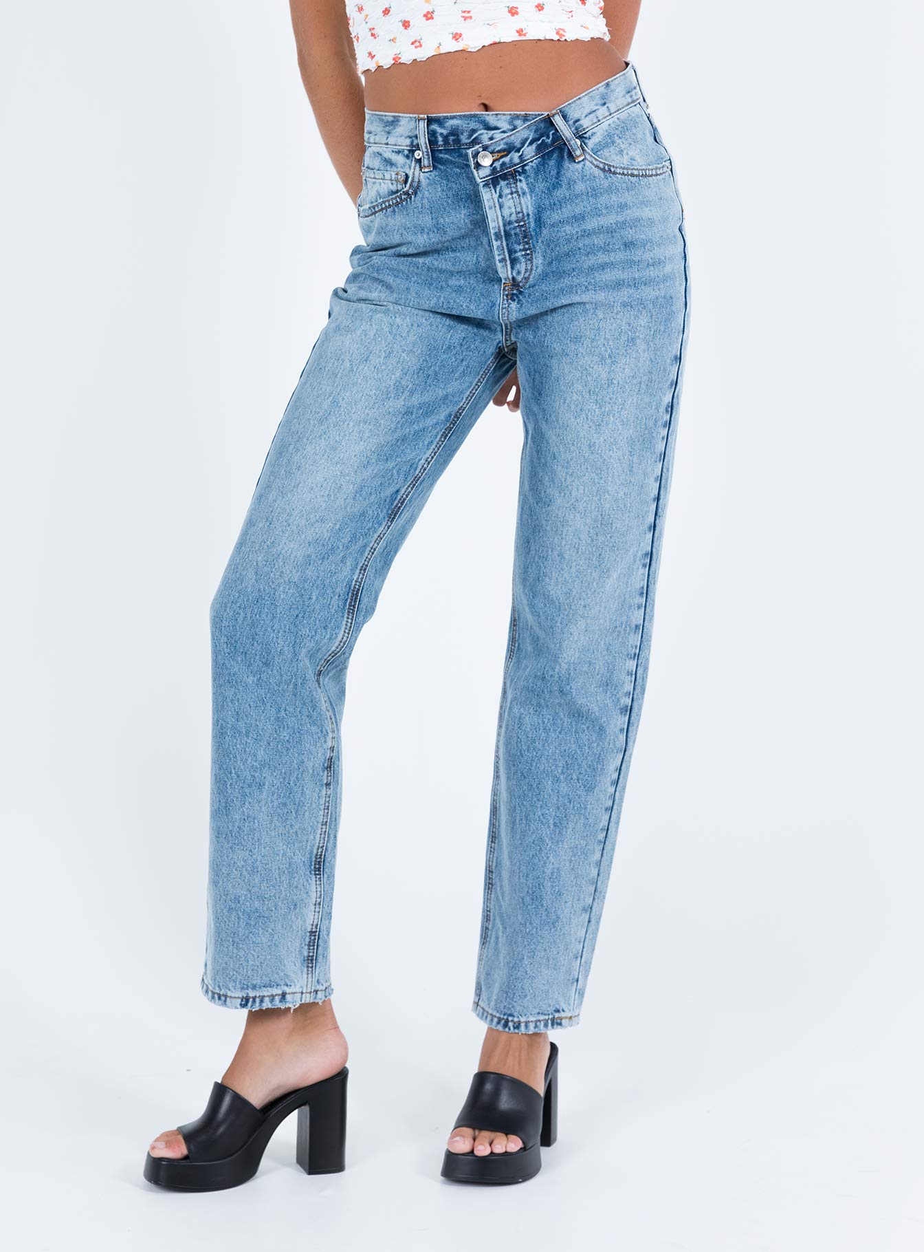 Princess Polly online Asymmetric Jeans