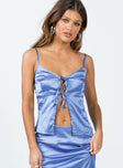 Top Silky material Adjustable shoulder straps Open front Double tie fastening at front