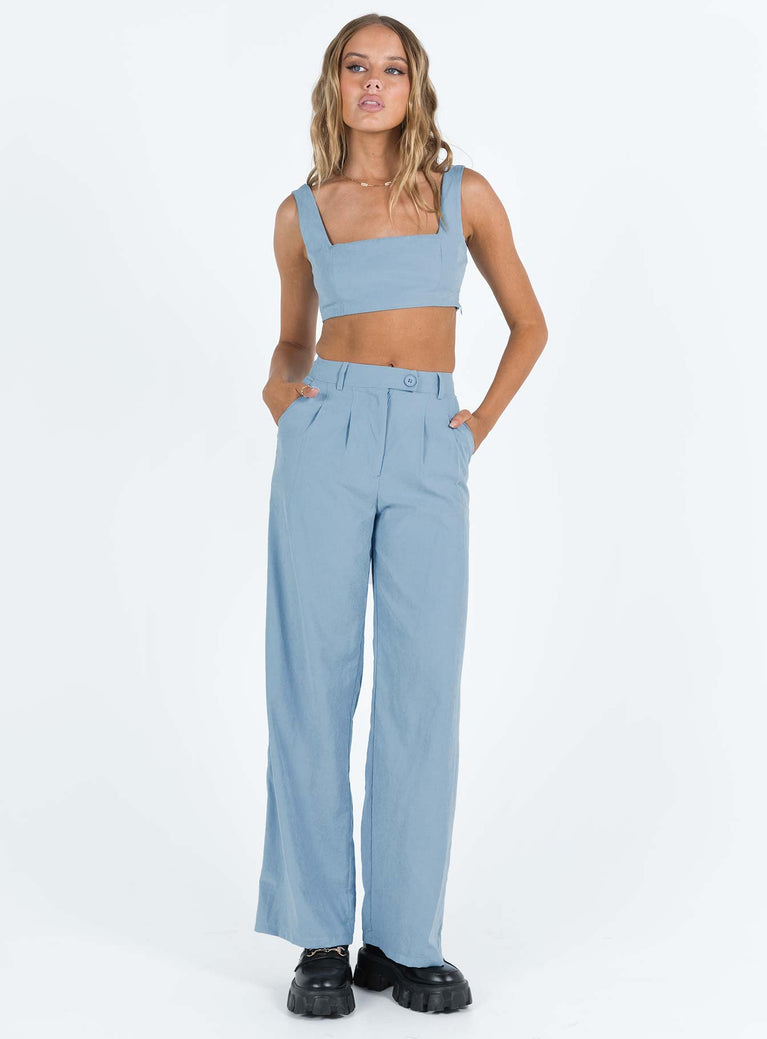 DENIM NAVY Ladies Capri Shorts, Size: Large at Rs 350/piece in