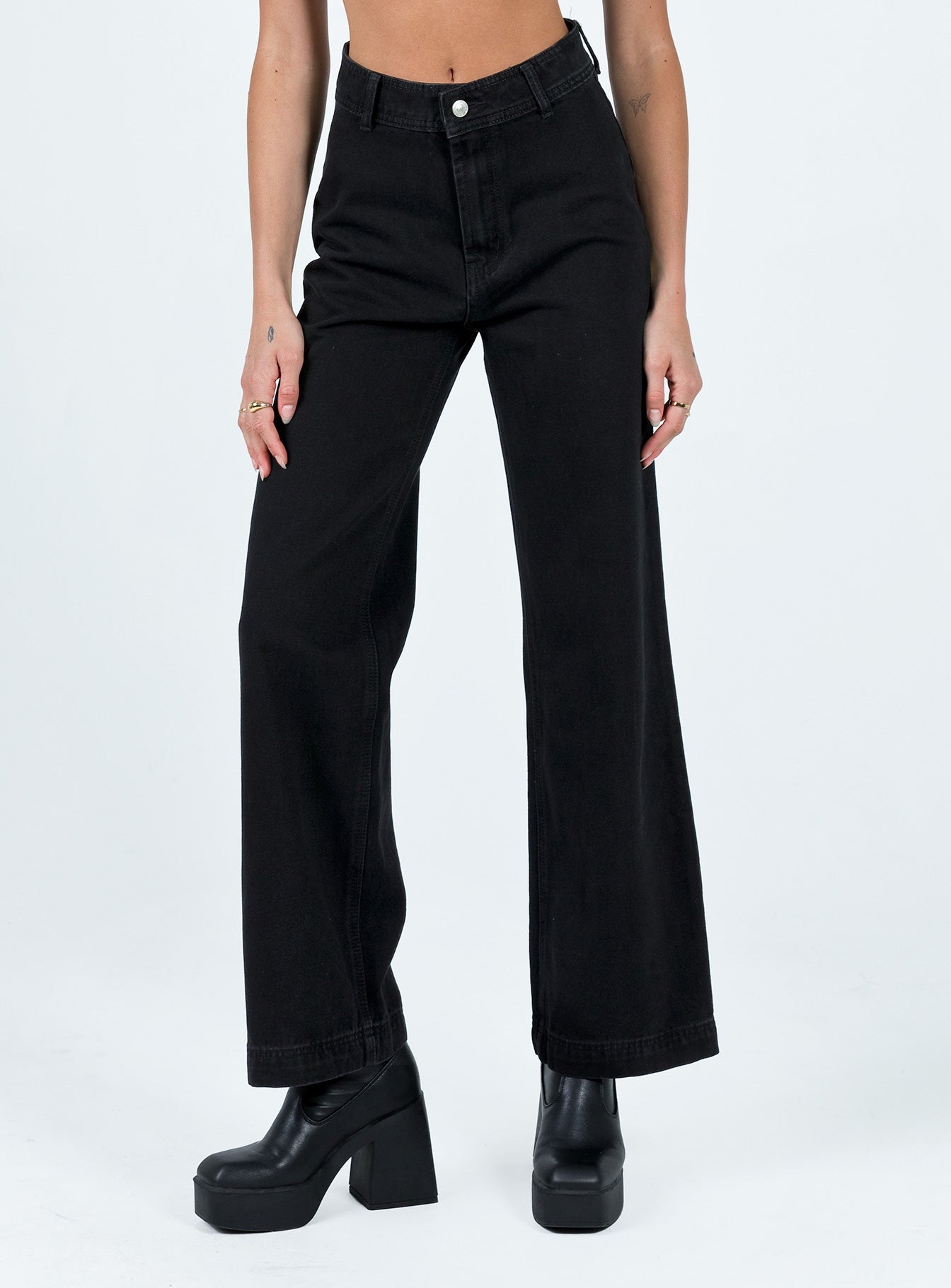 Tari wide leg jeans black