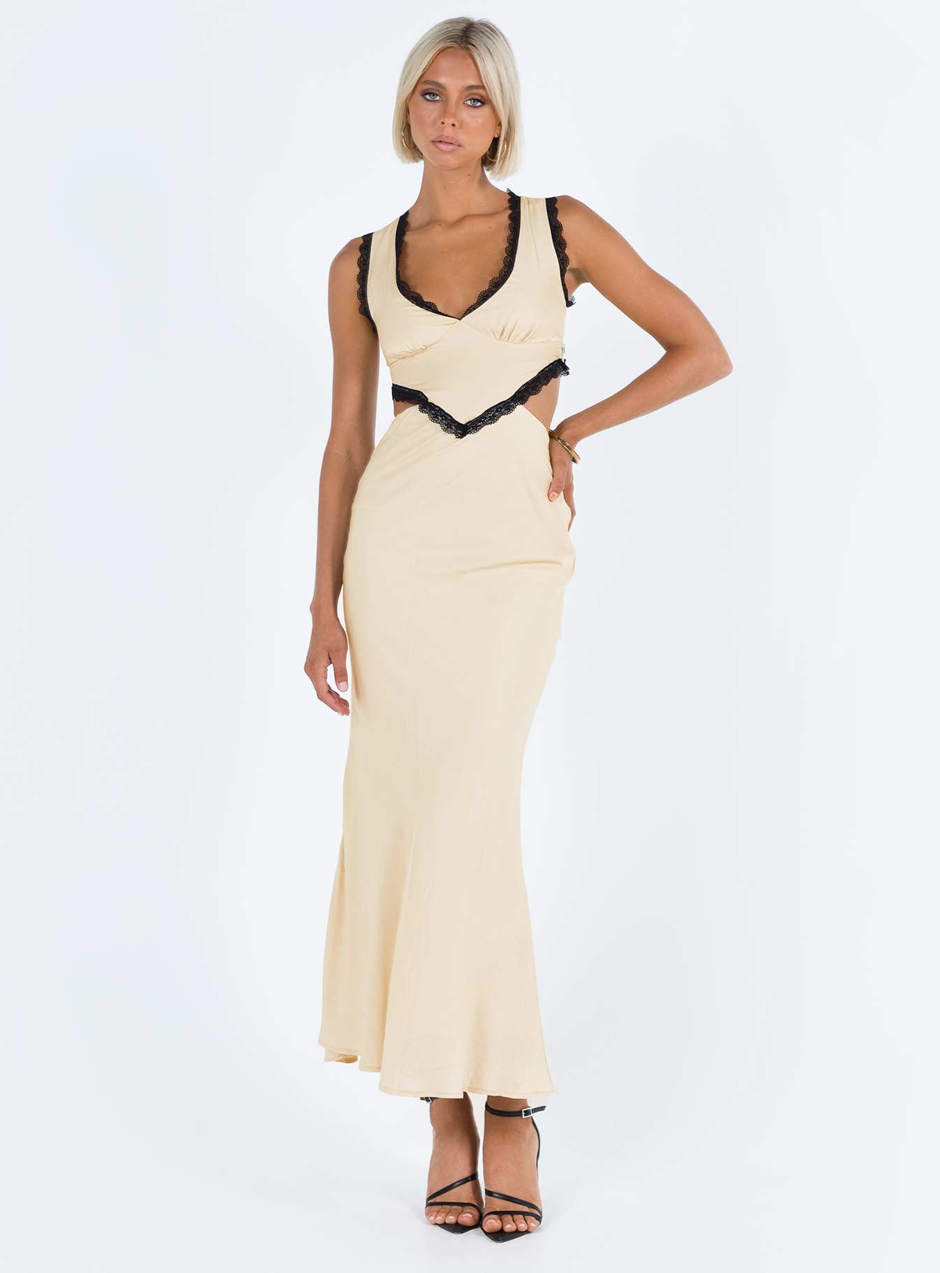 Keila lace trim maxi dress cream / black