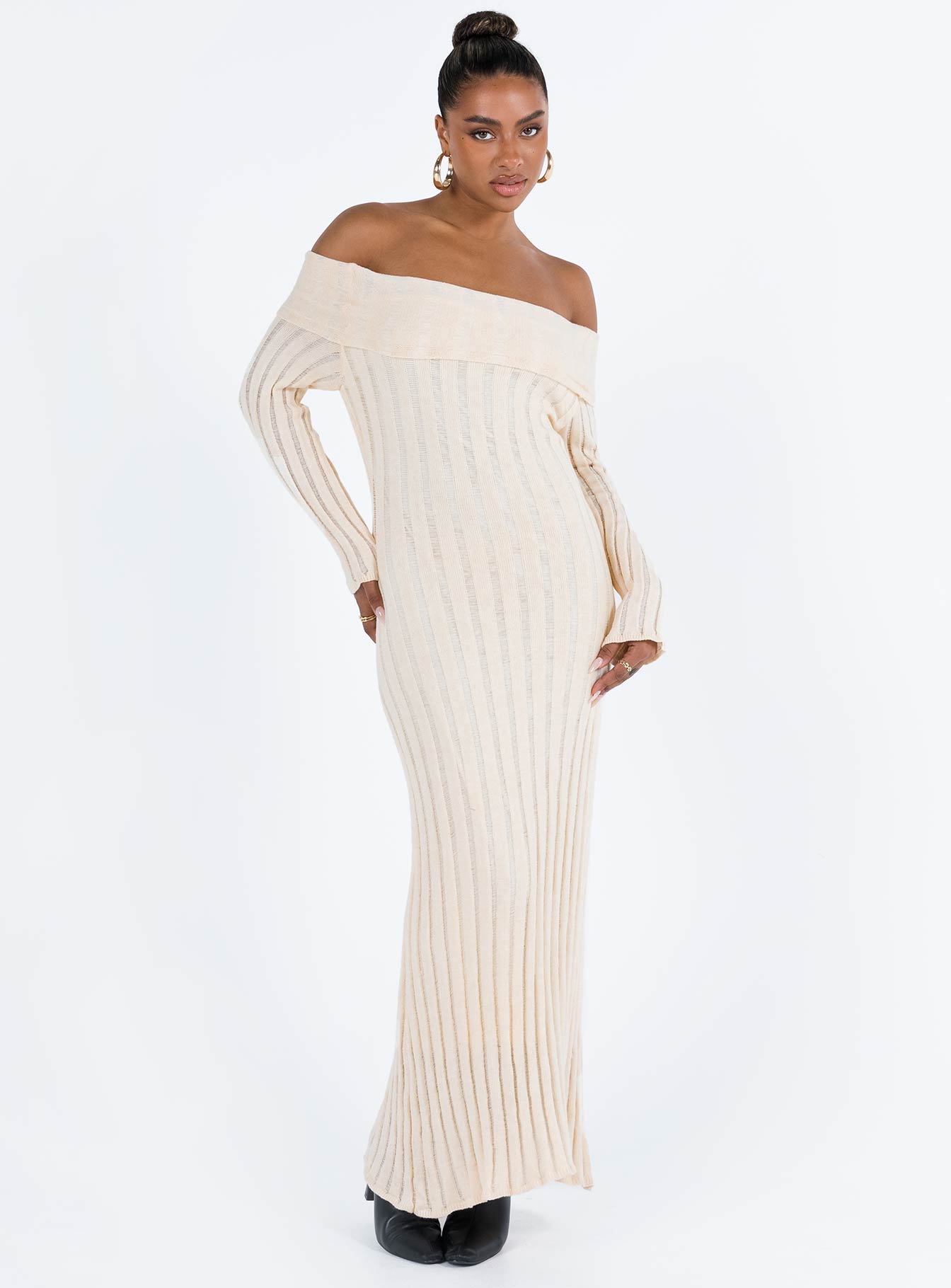 Lefler off the shoulder maxi dress beige