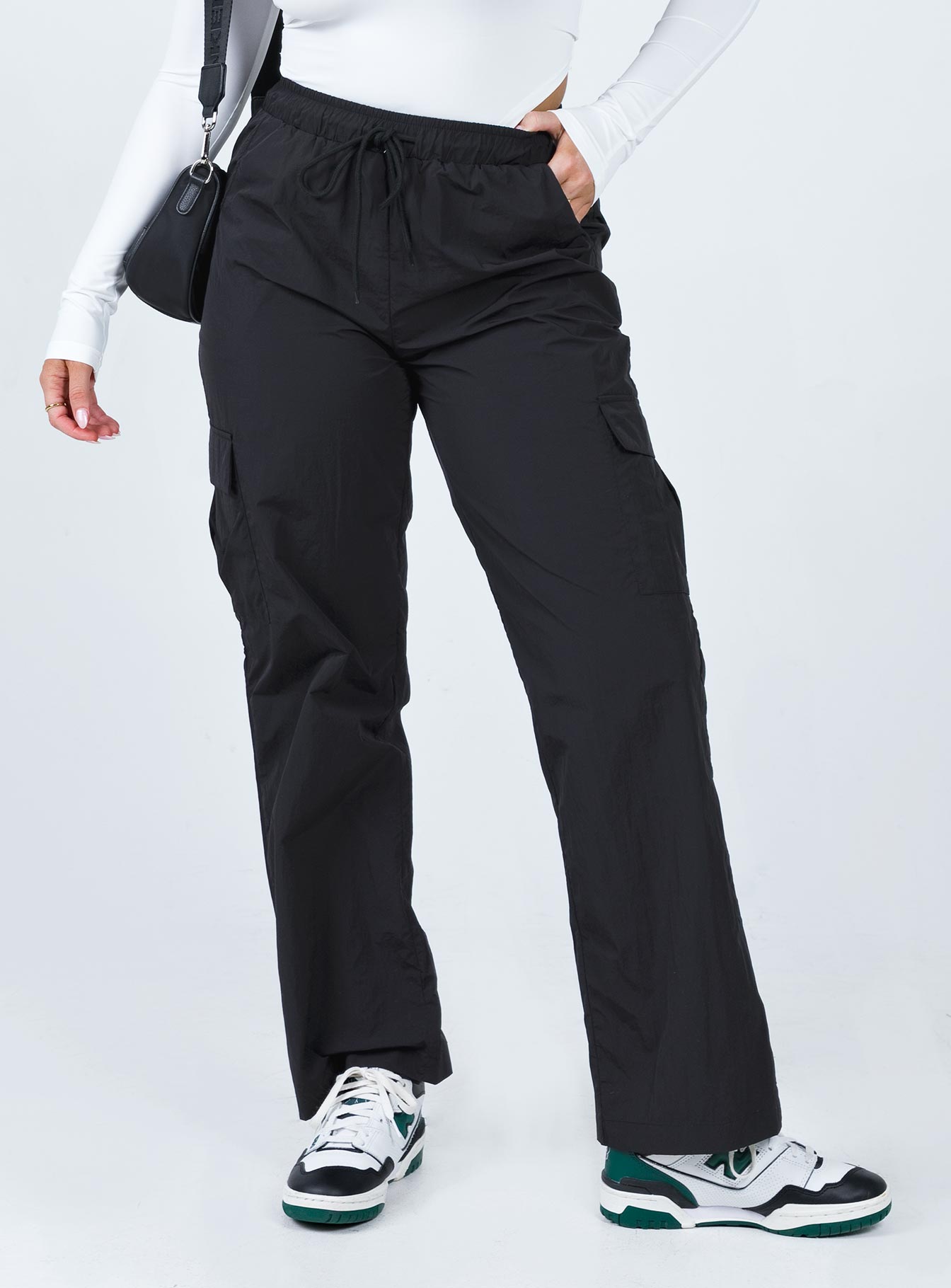 Flossie parachute pants black