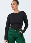 Long sleeve crop top Ribbed material Cut out at back