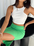 Crop top  Slim fitting  Princess Polly Exclusive 95% organic cotton 5% elastane Ribbed material 