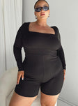 Sara Romper Black Curve