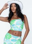 Top 95% polyester 5% elastane  Floral print  Inner silicone strip  Ruched sides  Good stretch  Fully lined 