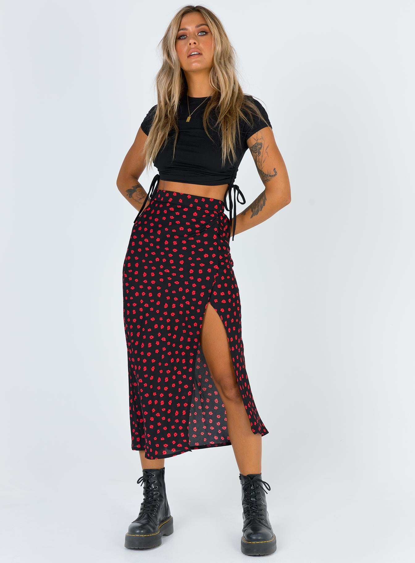   front view of model wearing Princess Polly Mabel Midi Skirt 