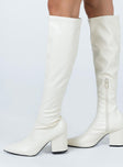 Olsen Boots White