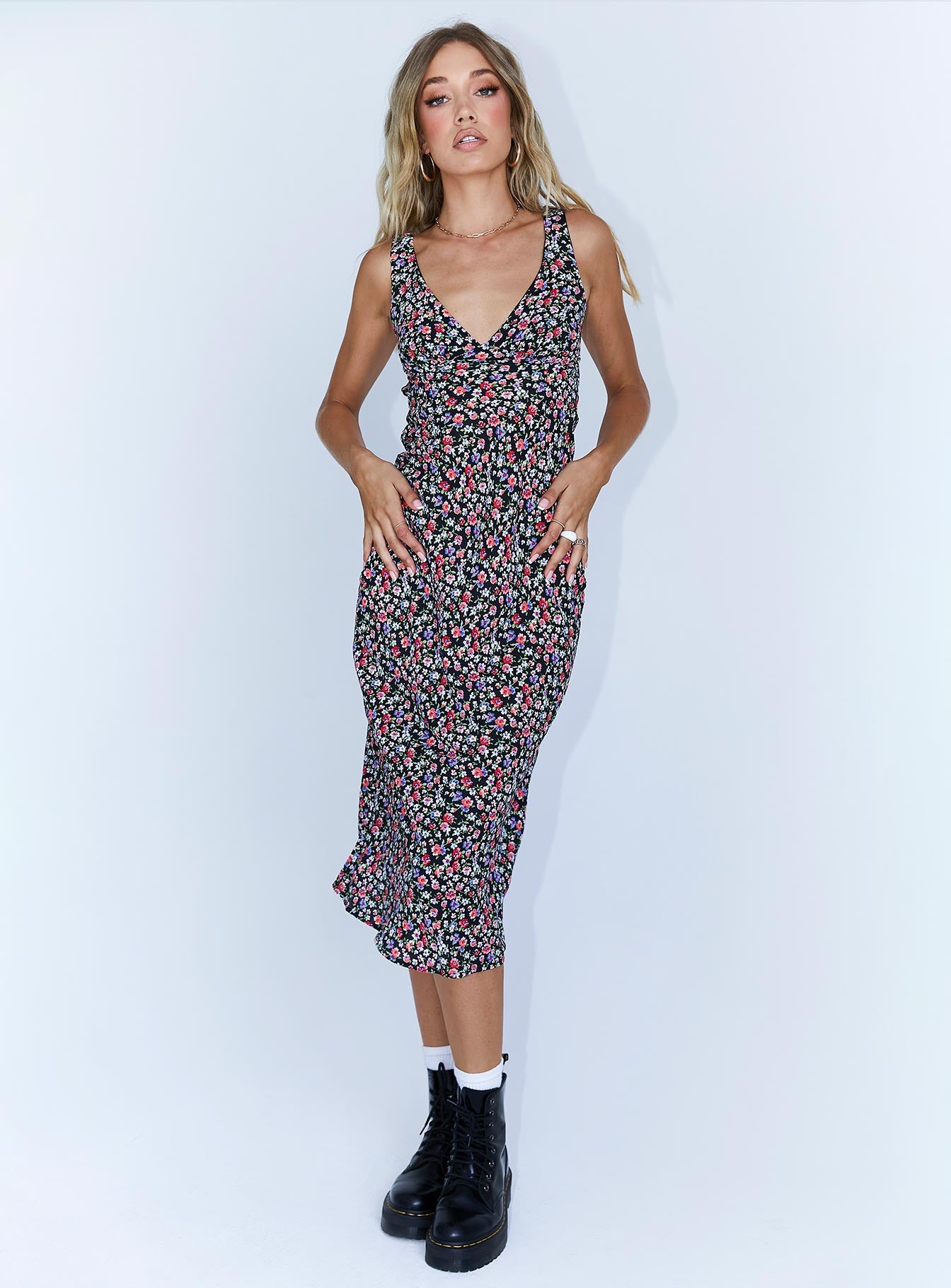 Delta midi dress black floral